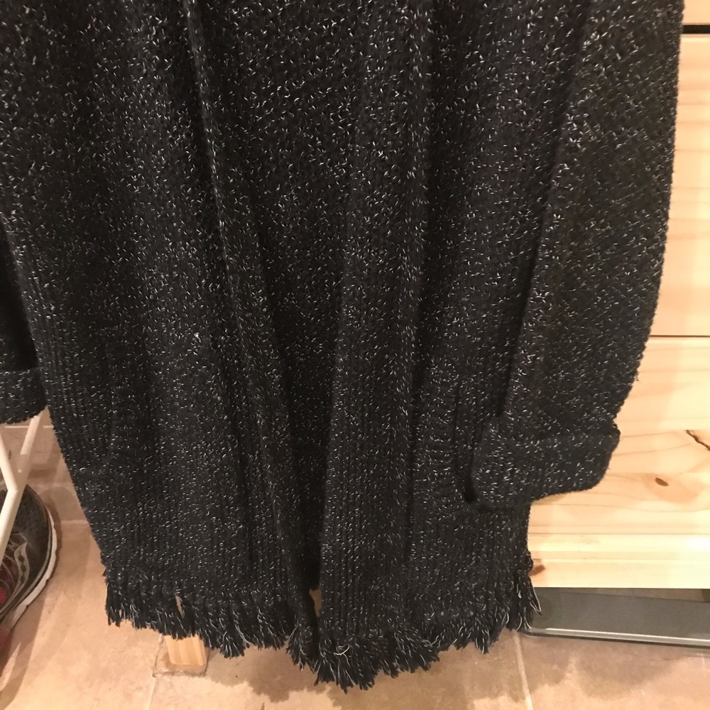 Cardigan - Picture 4 of 5